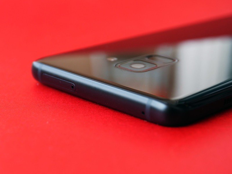 Samsung Galaxy A8+