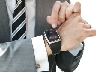 The LG GD910 watch phone - finally coming to the UK!