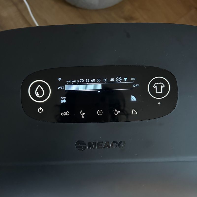 Meaco DD8L Pro Dehumidifer - in living room