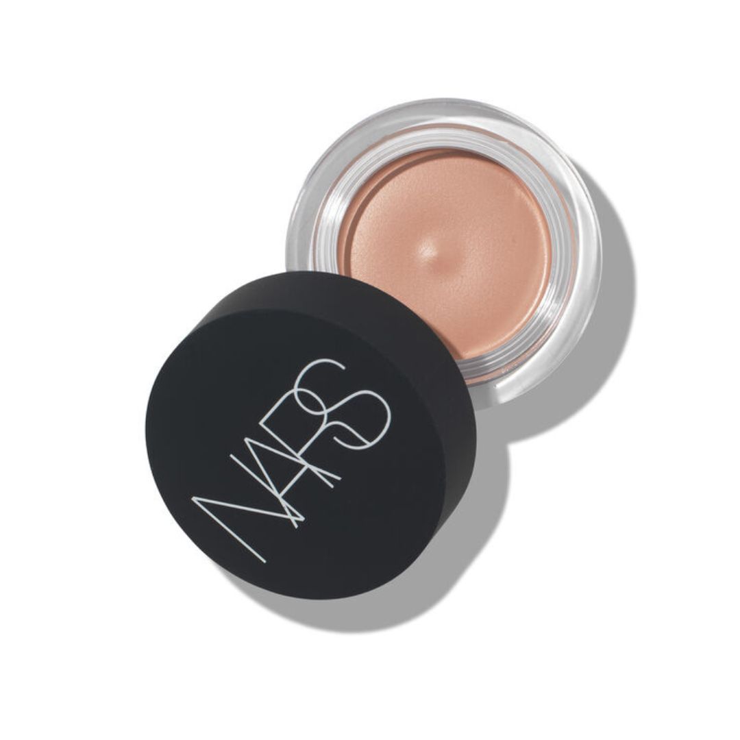 a packshot of nars concealer