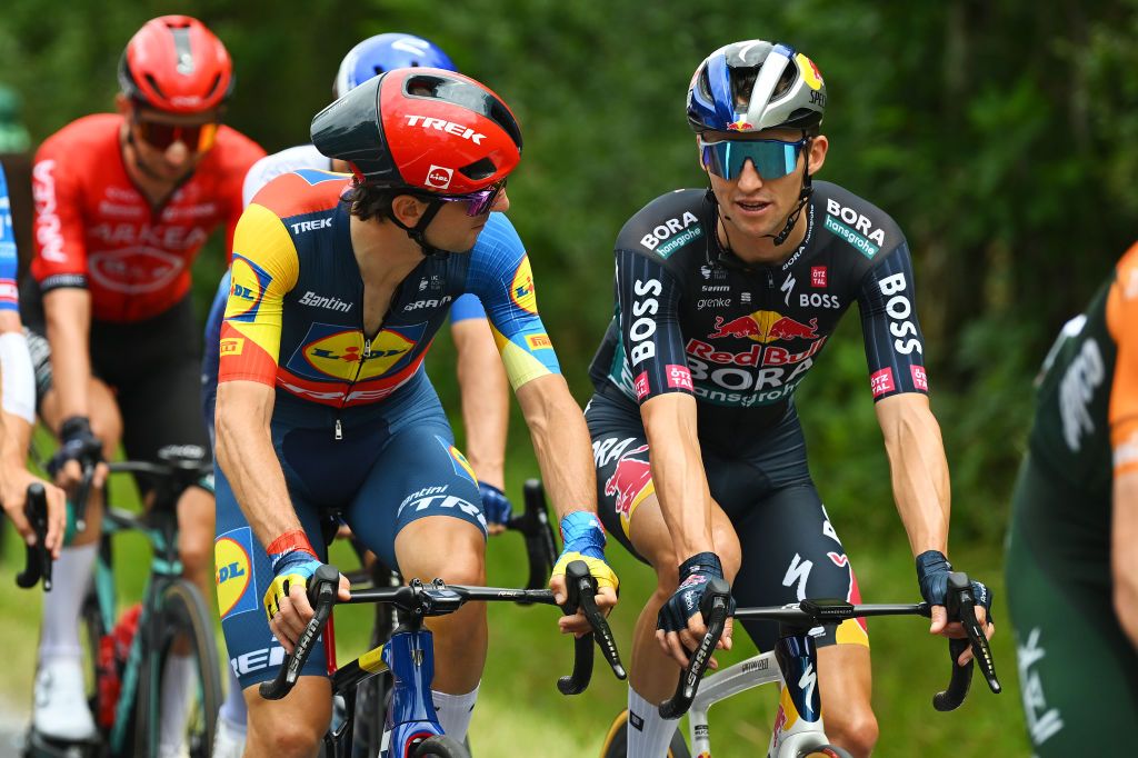 SAINTAMANDMONTROND FRANCE JULY 09 LR Giulio Ciccone of Italy and Team Lidl Trek and Jai Hindley of Australia and Team Red Bull BORA hansgrohe compete during the 111th Tour de France 2024 Stage 10 a 1873km stage from Orleans to SaintAmandMontrond UCIWT on July 09 2024 in Orleans France Photo by Dario BelingheriGetty Images