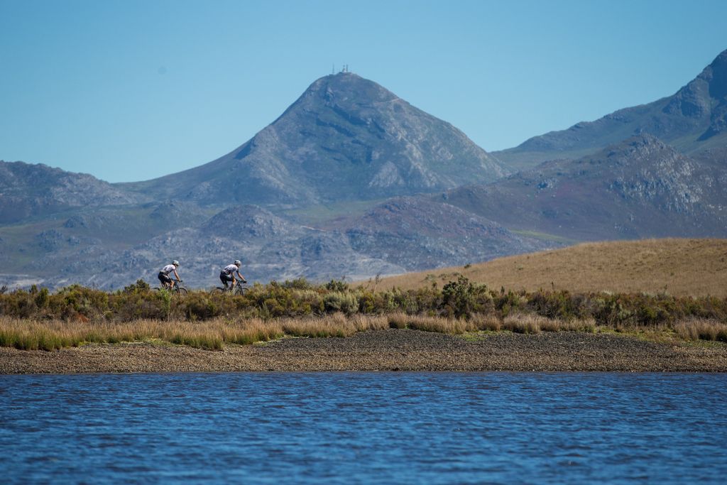 Christoph Sauser and Jaroslav Kulhavy (Investec-Songo-Specialized)
