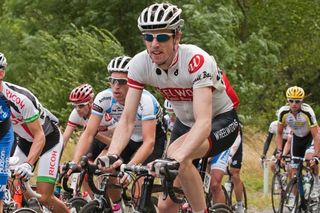 Stage 2 - McCarthy edges Lapthorne after daring attack