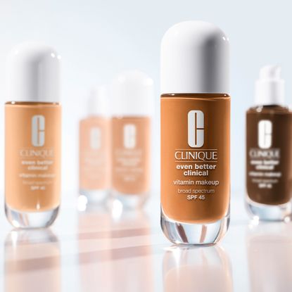 Clinique Even Better Clinical&trade; Vitamin Makeup Broad Spectrum SPF 45