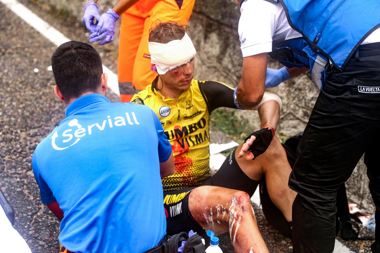 Tony Martin (Jumbo-Visma) left the race on stage 19 suffering a head wound
