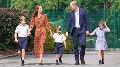 Prince William, Kate Middleton and ‘all the gang’ arrive for a settling in afternoon at Lambrook School
