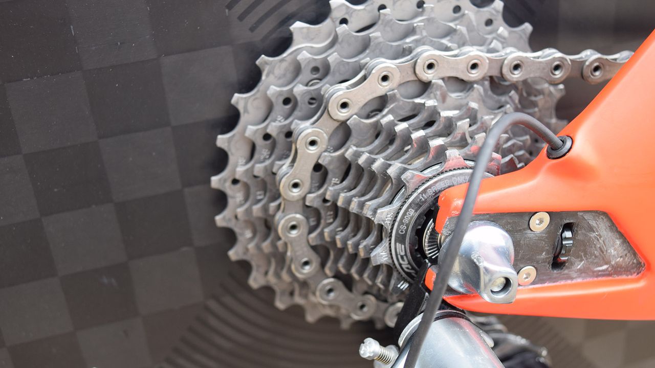 Rosskopf ran a standard, 11-28t Shimano Dura-Ace 9000 series cassette