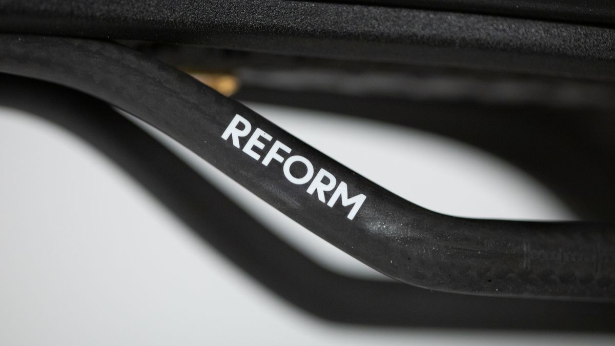Reform Seymour Saddle