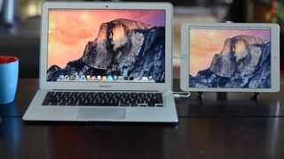 Apple macOS 10.13.4 display issue