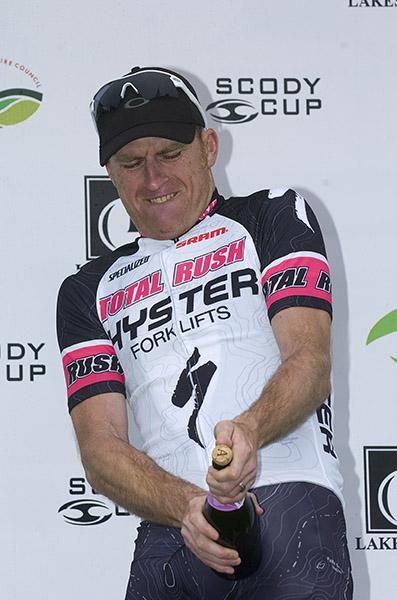 New Zealander Gordon McCauley (AAL Hyster-Rush Racing) won the most aggressive rider of the tour award but wasn't so aggressive with the champagne as he struggle to pop the cork.