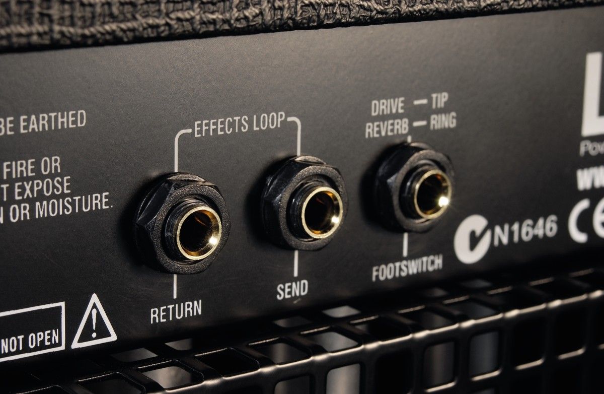 A well-equipped rear panel