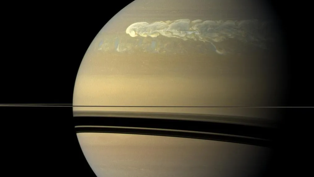 100-year-long 'megastorms' on Saturn AcCBf6n7XcPo6x4DGEyWwe-1200-80.jpg