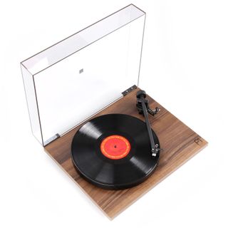 Rega Planar 1 Plus in walnut finish with lid