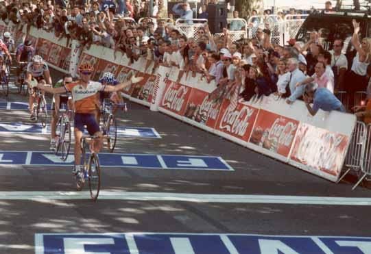 Erik Dekker won three stages at the 2000 Tour de France.
