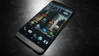 HTC One 2 front