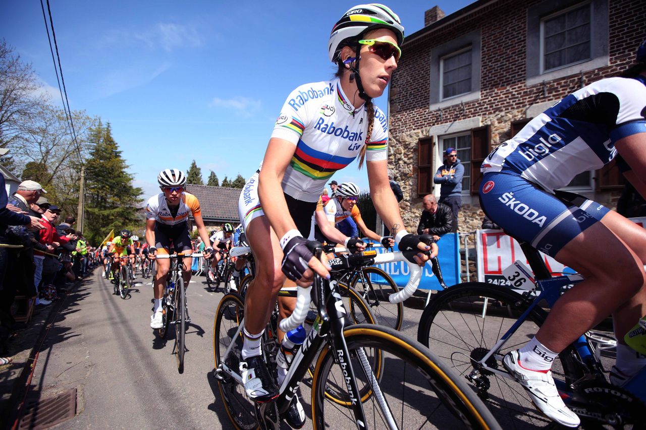 World champion Pauline Ferrand-Pr&eacute;vot (Rabo Liv) couldn't repeat her 2014 win