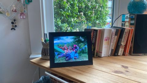 Aura Mason Luxe digital photo frame