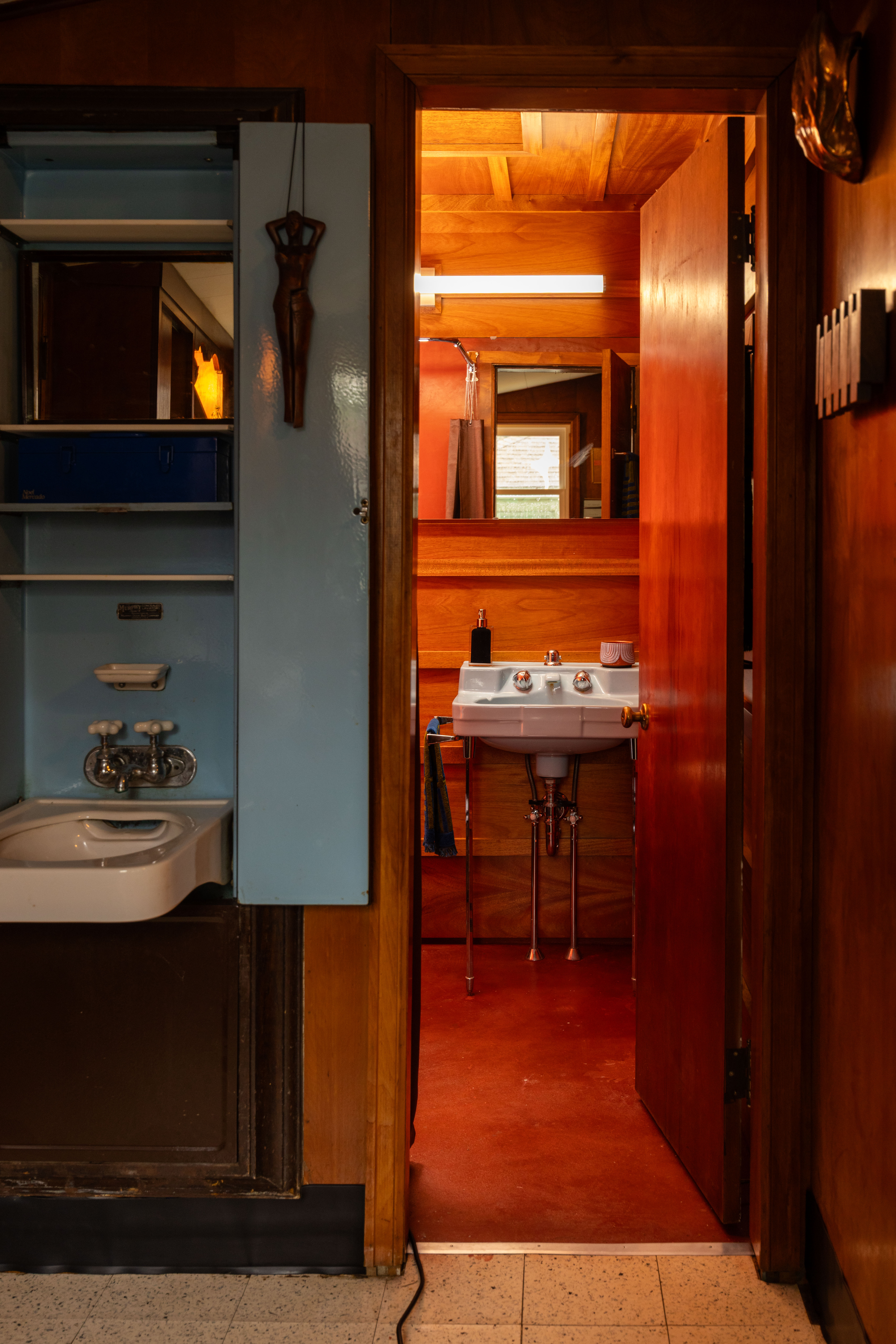 wisconsin lake cabin, part of camp wandawega