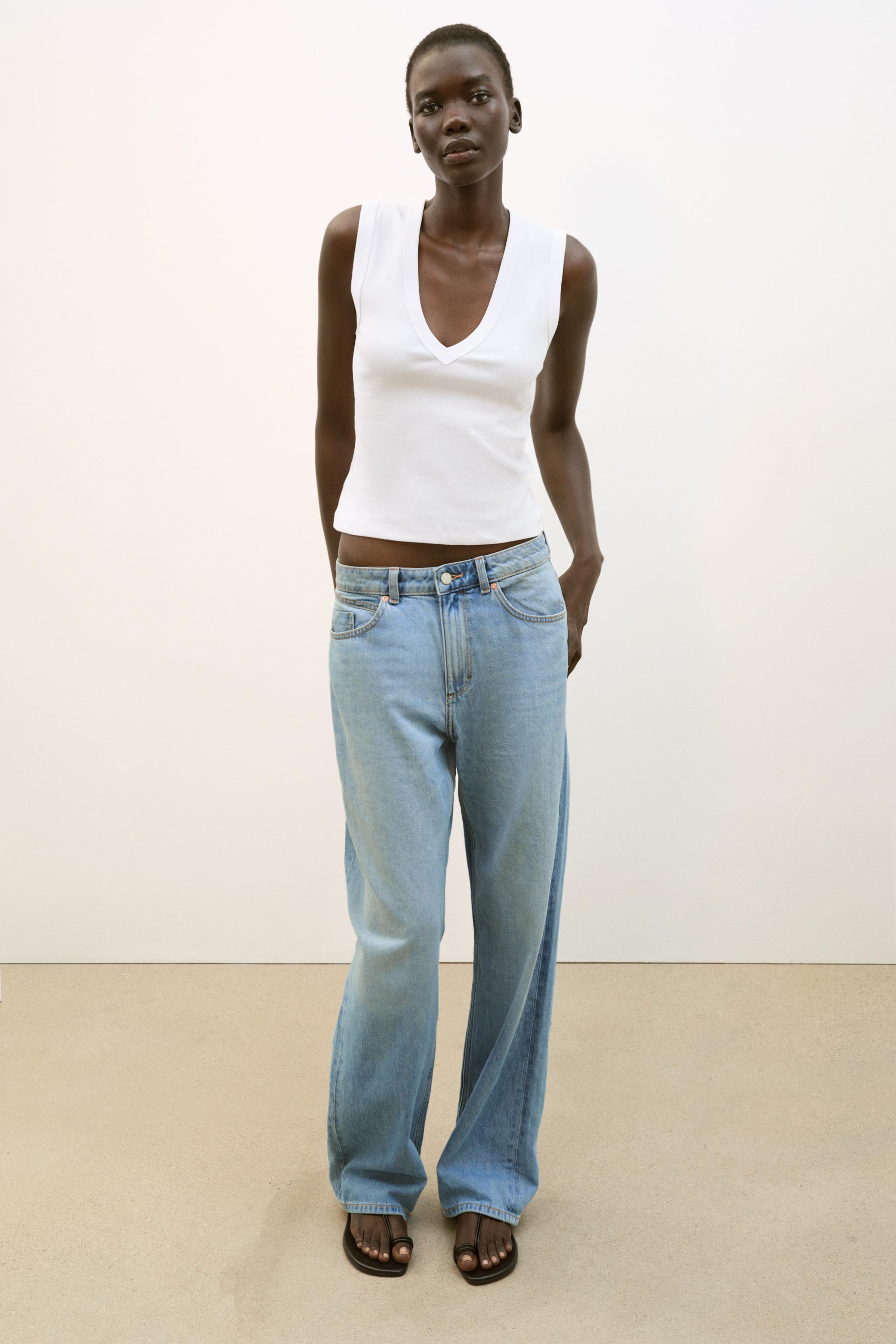 Cotton V-Neck T-Shirt - White - S