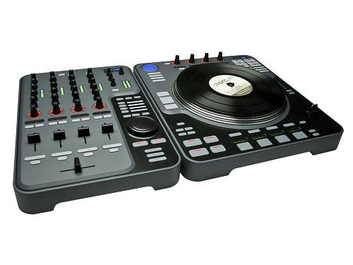 The controller and deck are designed to work together seamlessly.