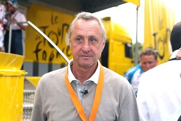 Johan Cruyff, who was visiting the Tour de France, is ranked with Pele as one of the best players of the 20th century