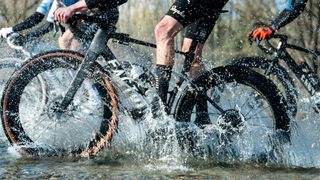 New Factor gravel bike spotted in the wild, and it looks to have what the current Ostro Gravel dearly needed