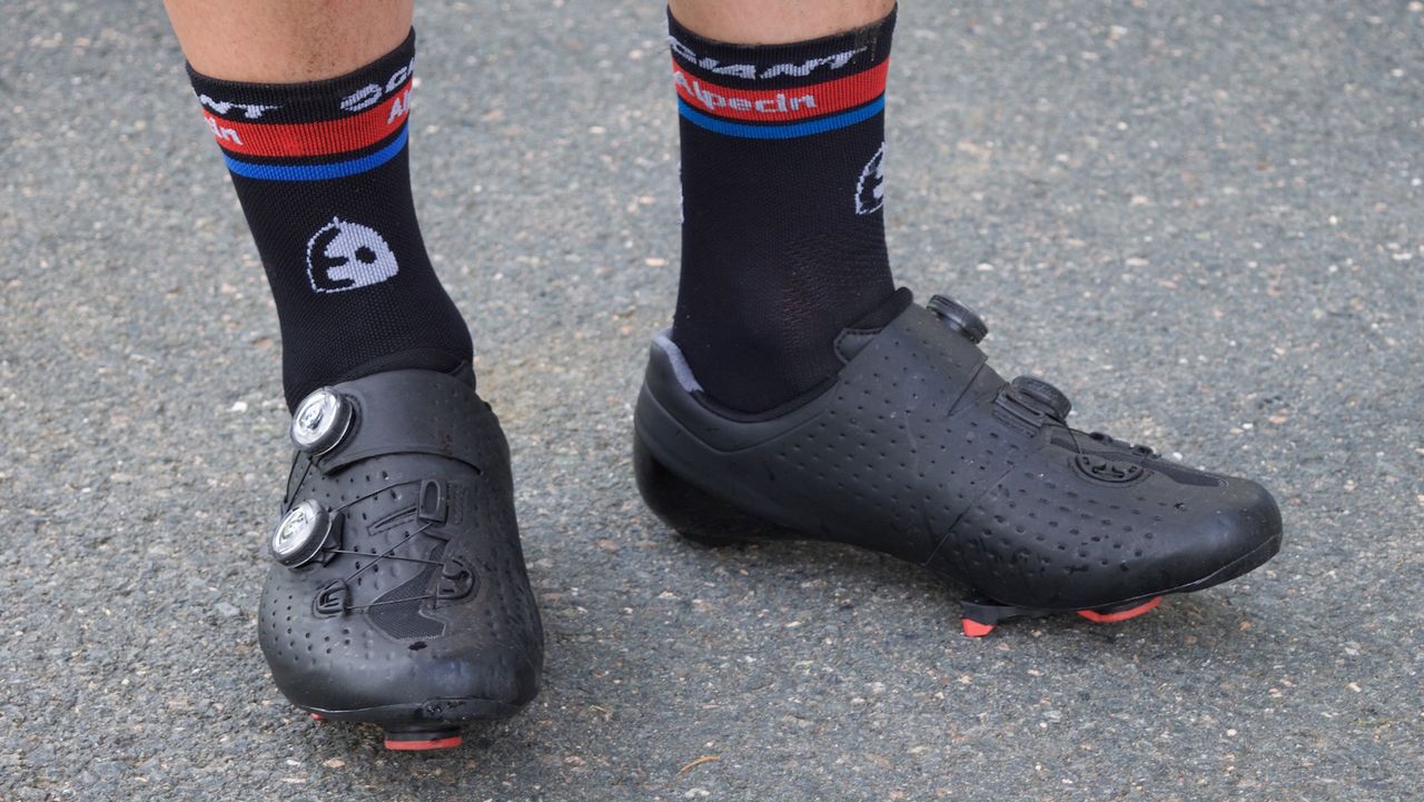 Although they look comfortable, ventilation seems limited on the shoe