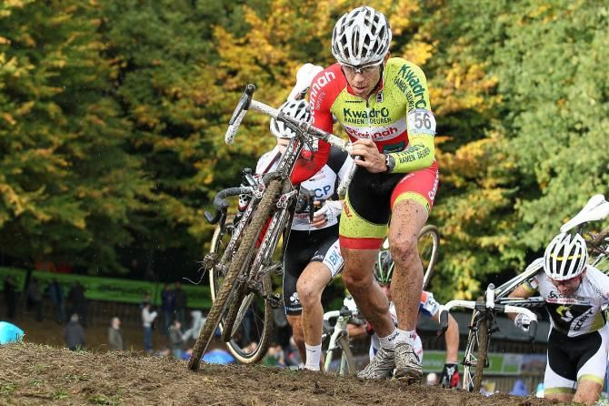 Mariusz Gil (Kwadro-Stannah) tops a run-up in Valkenburg.