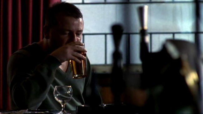 East End Pub - Nil By Mouth (1997)