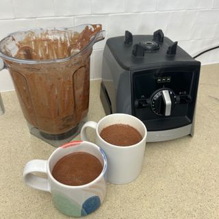 Testing the Vitamix A2500i blender