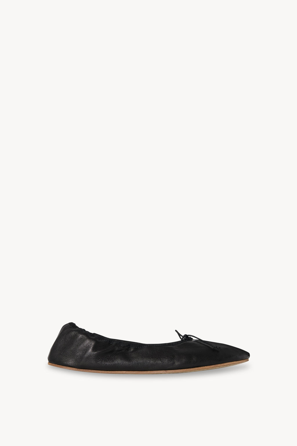 Round Ballet Flat in Leather