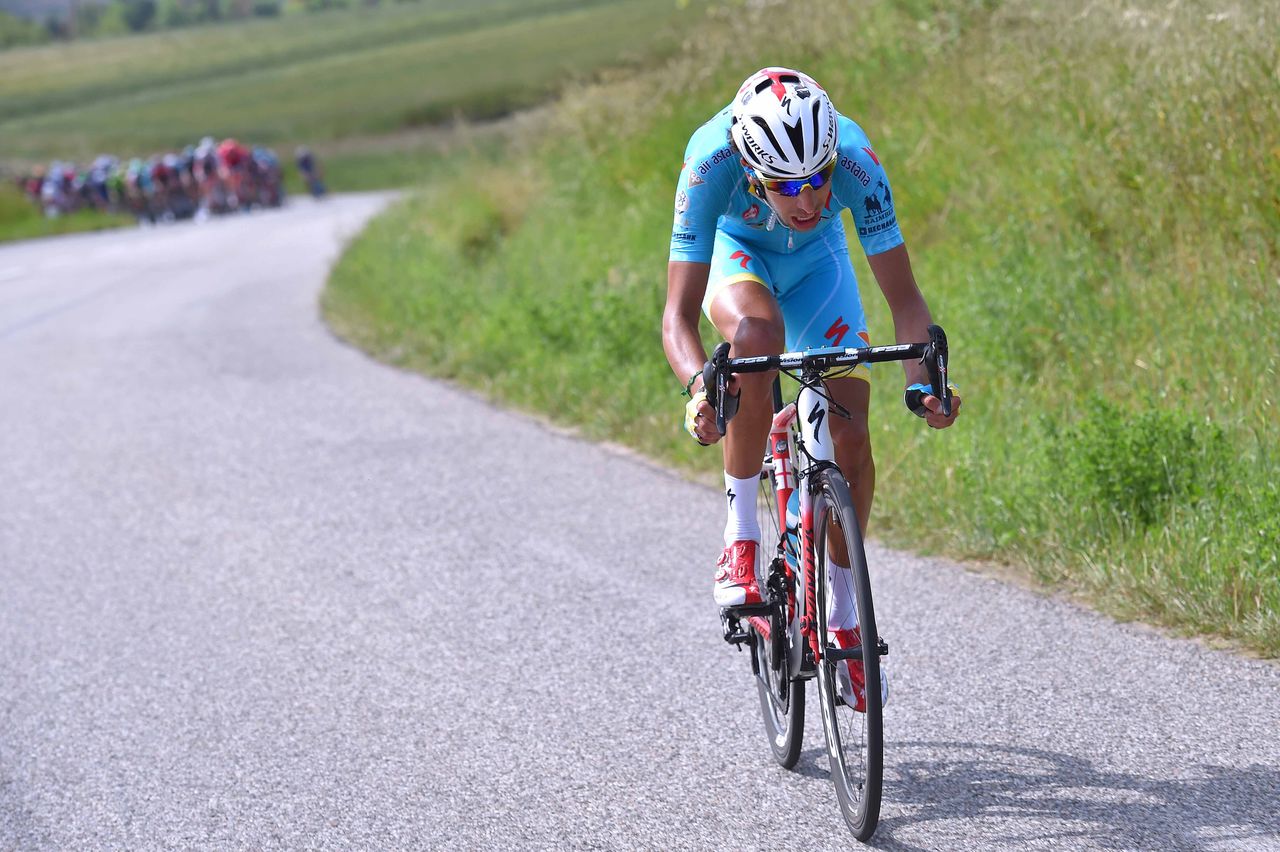 Fabio Aru (Astana) on the attack