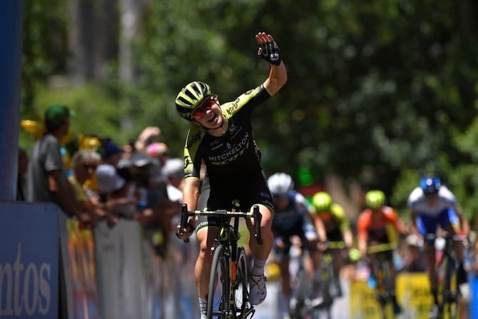 Grace Brown (Mitchelton-Scott) wins stage 3 of the 2019 Women's Tour Down Under