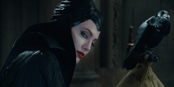 angelina jolie back in Maleficent 2 Mistress of Evil