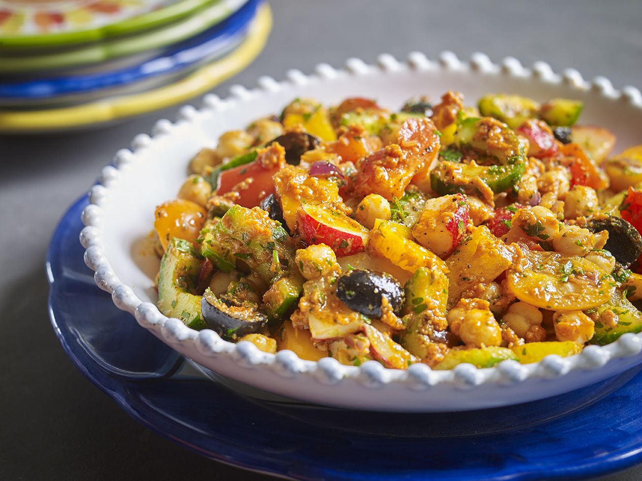 Vegan tomato pesto chickpea salad recipe