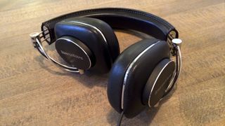 Bowers and Wilkins P7