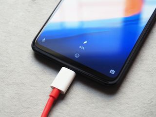 Dash Charge on the OnePlus 6