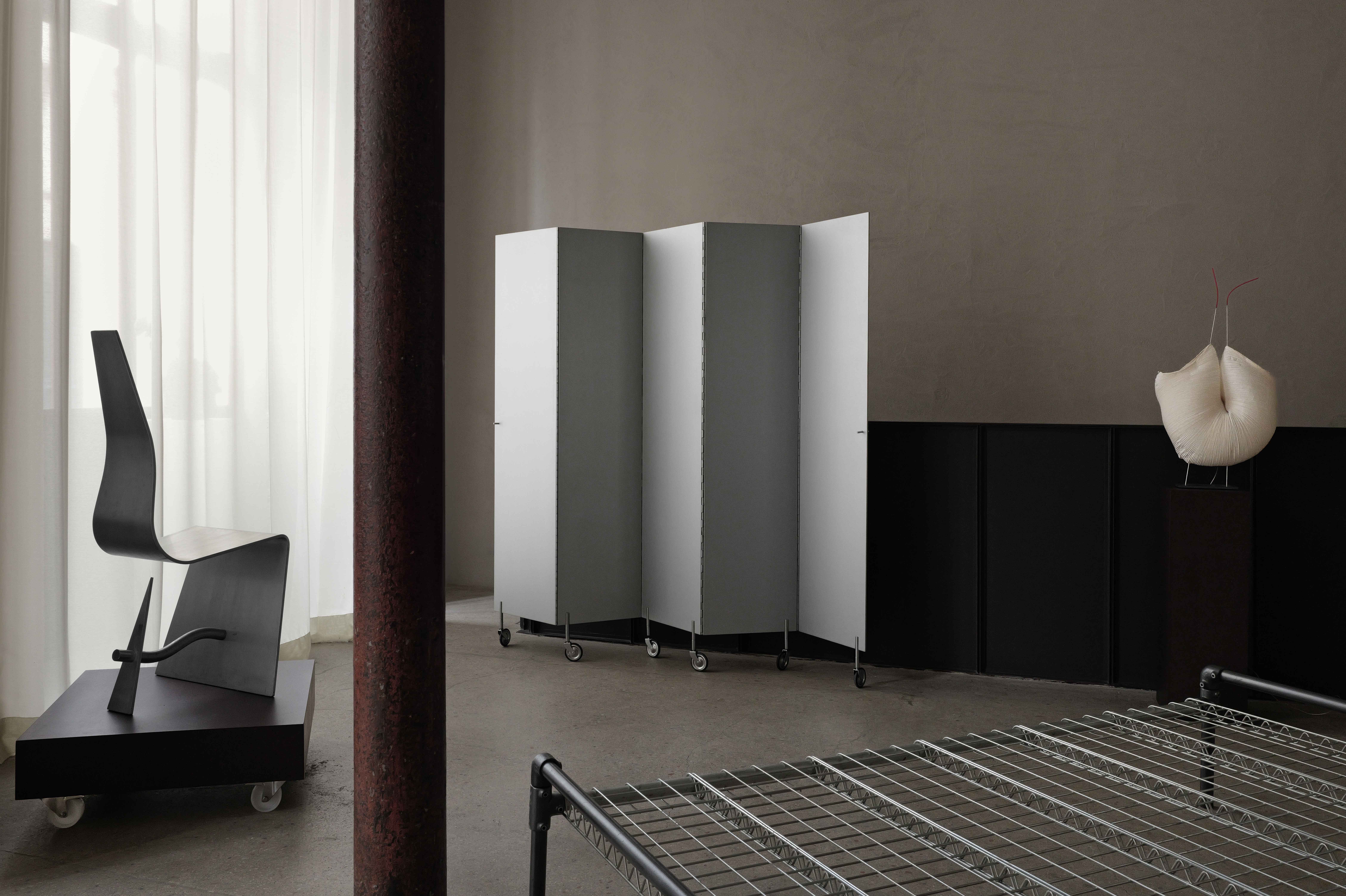 Im Zwischen by Cor exhibition in Paris