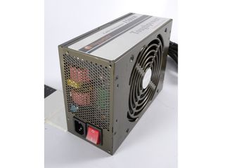 Thermaltake Toughpower Cable Management 1500W