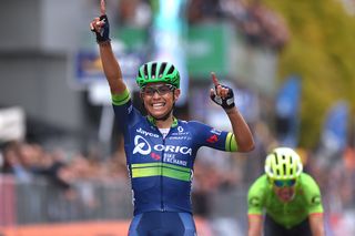 Esteban Chaves (Orica-Bike Exchange) wins Il Lombardia