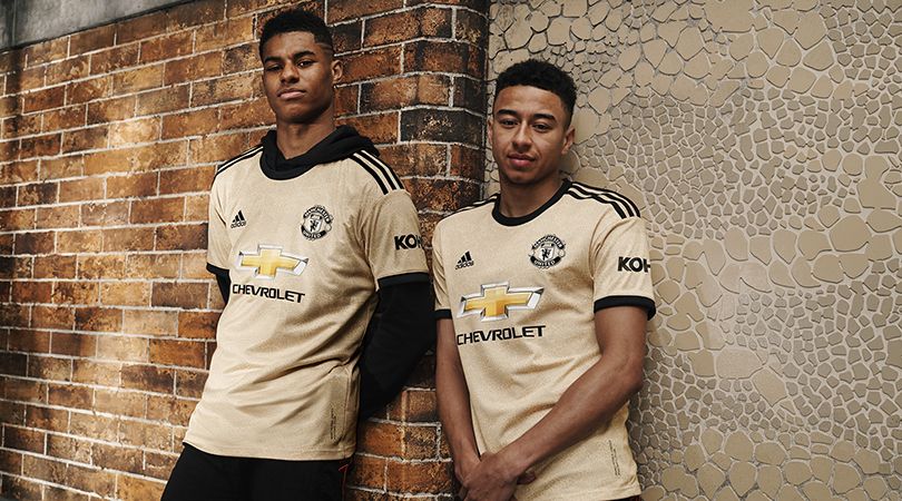 Manchester United away kit 2019/20