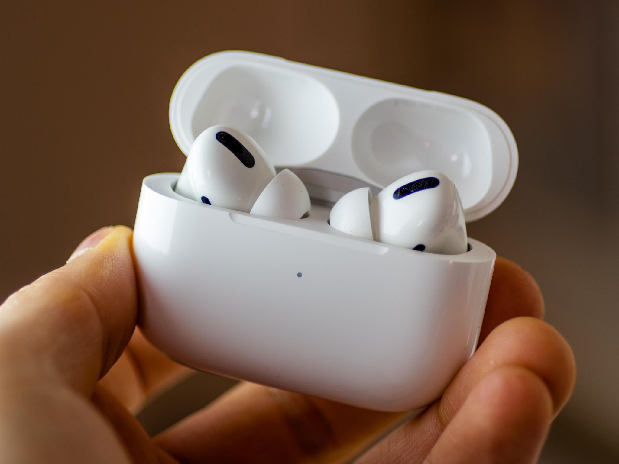 AirPods Pro And Nd Generation AirPods Get A New Firmware Update IMore