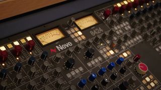 Neve 8424 console