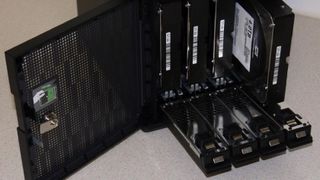 DX4200 Drive Bays