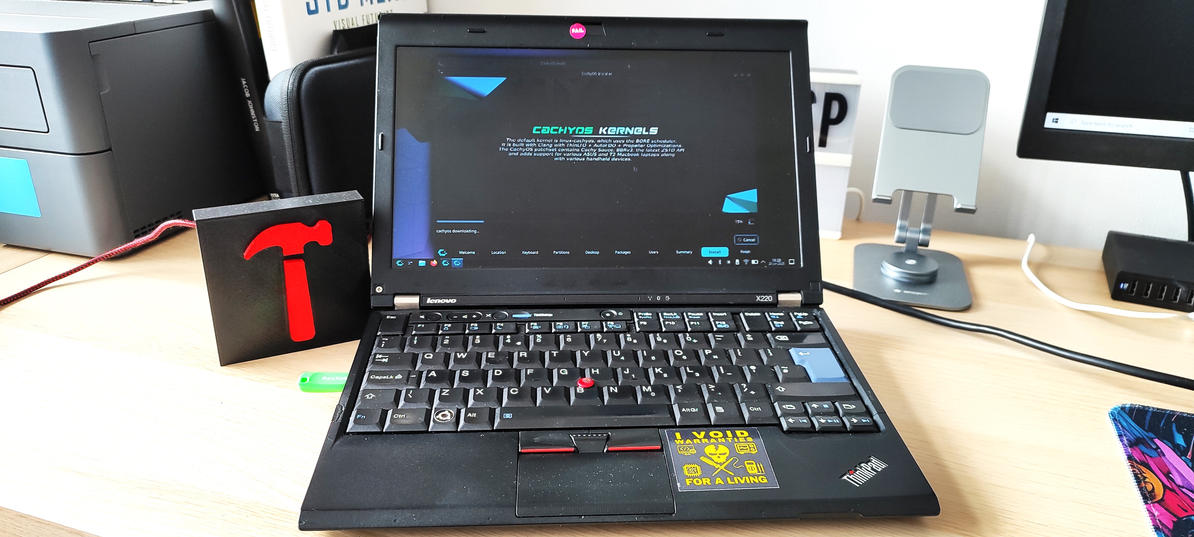 A Lenovo X220 installing CachyOS