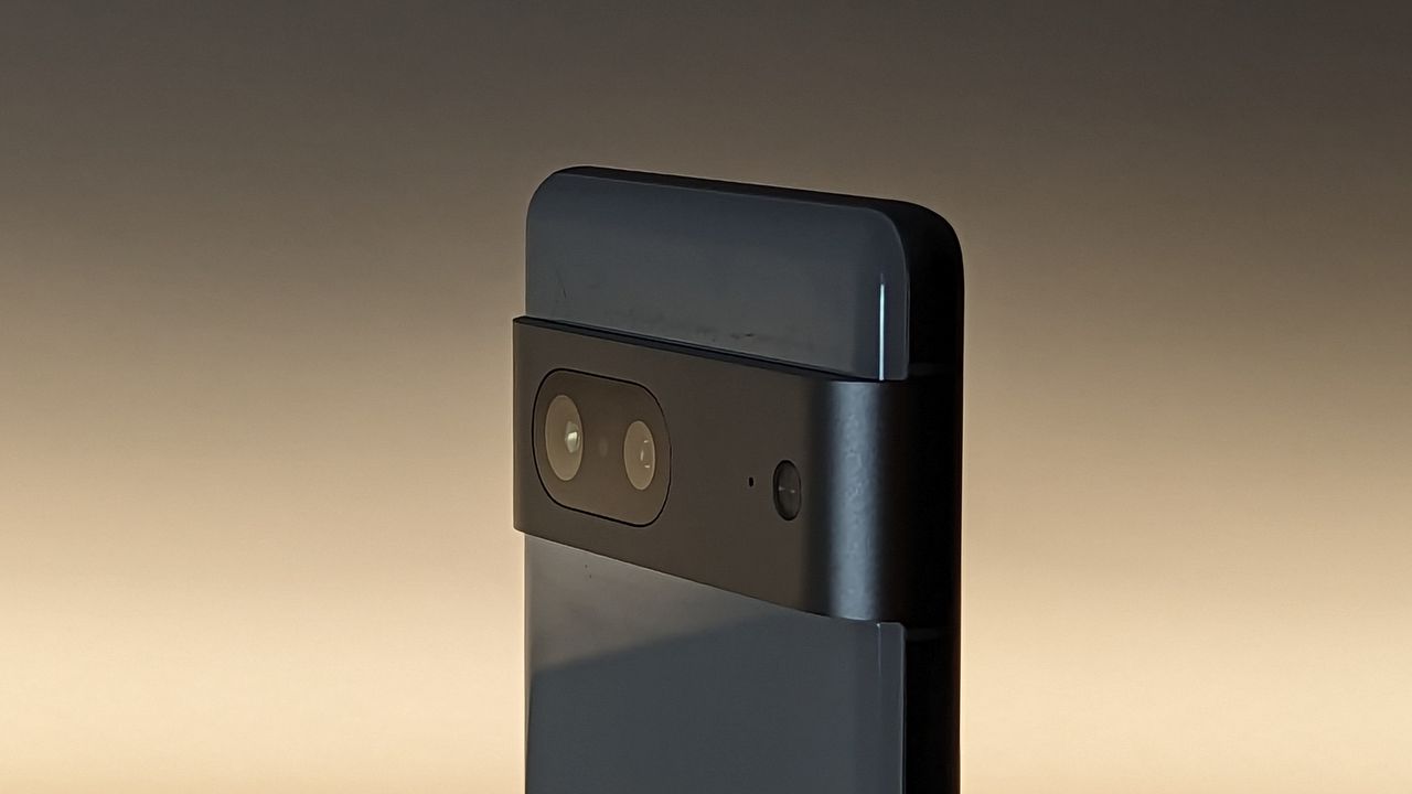 Pixel 7 visor