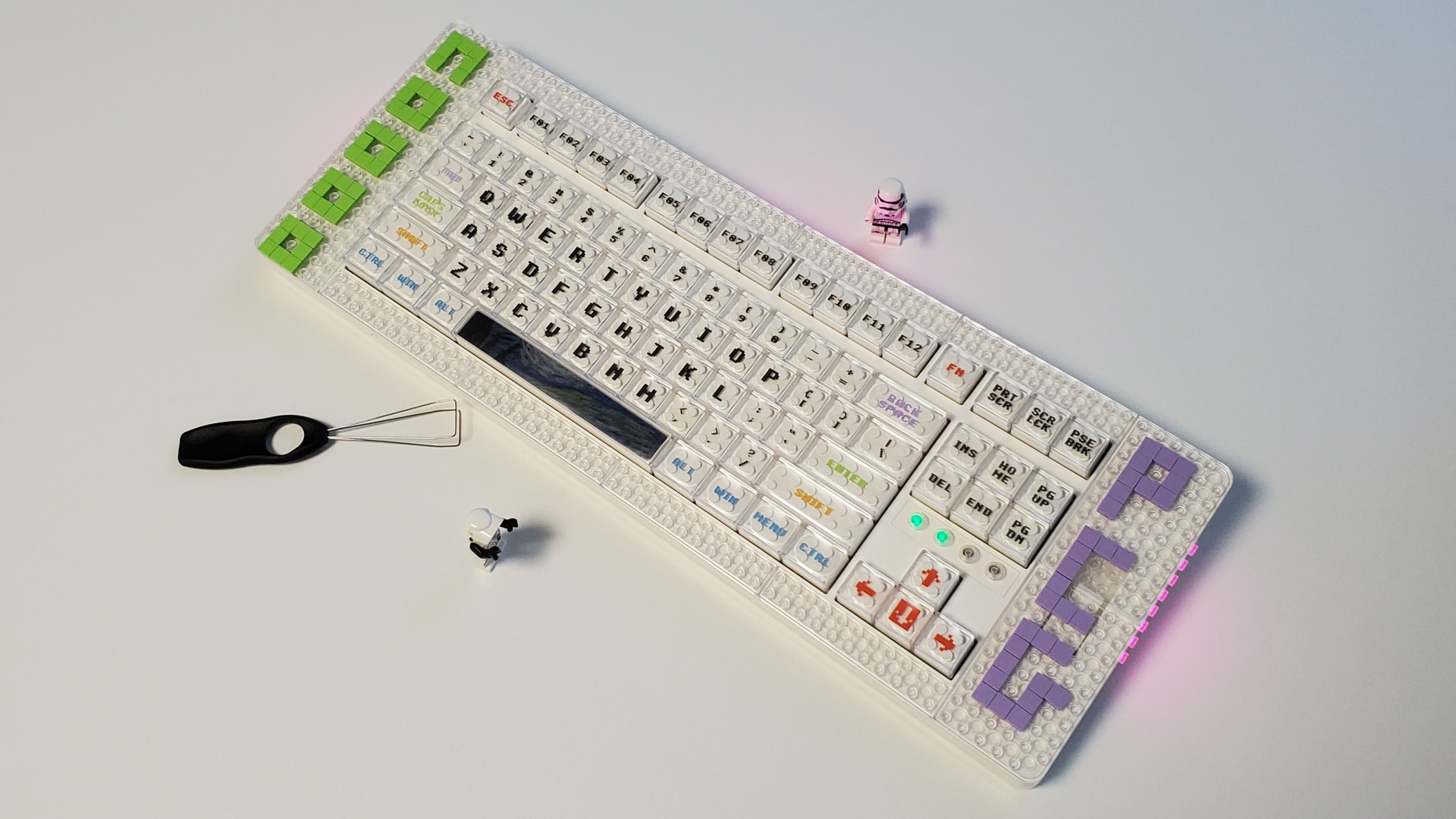 MelGeek Pixel gaming keyboard
