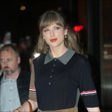 Taylor Swift and Sabrina Carpenter get dinner in New York on November 7, 2025