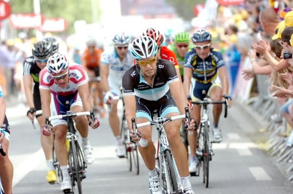 Linus Gerdemann (Leopard Trek) crosses the line.