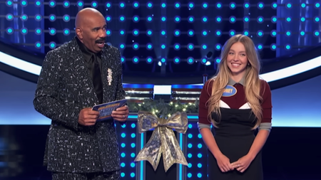 Steve Harvey and Sydney Sweeney on Celebrity Family Feud 